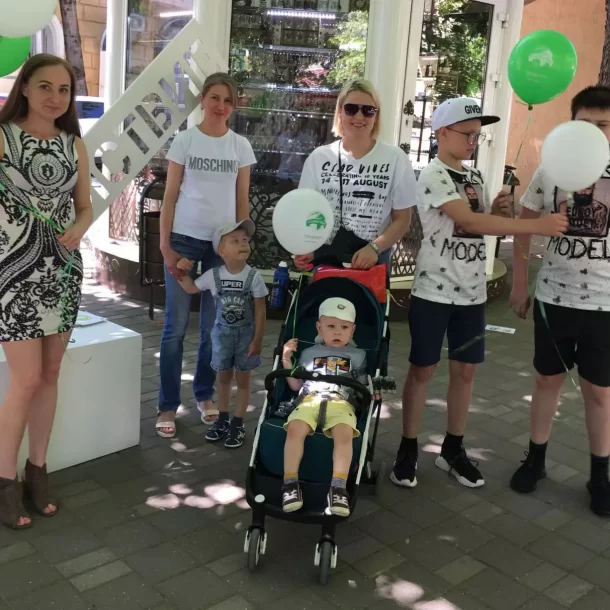 с Днем защиты детей